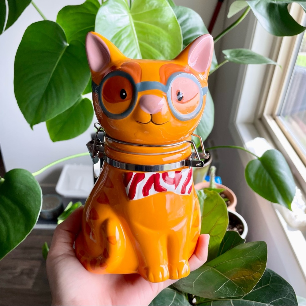 Ceramic Cat Pet Treat Container